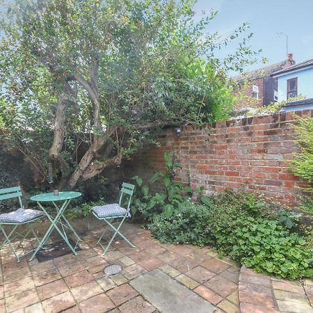 Unique Period One Bedroom House In Colchester Eksteriør bilde